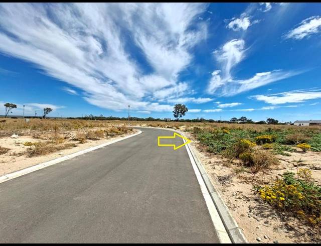 LAND FOR SALE IN BRITANNIA BAY